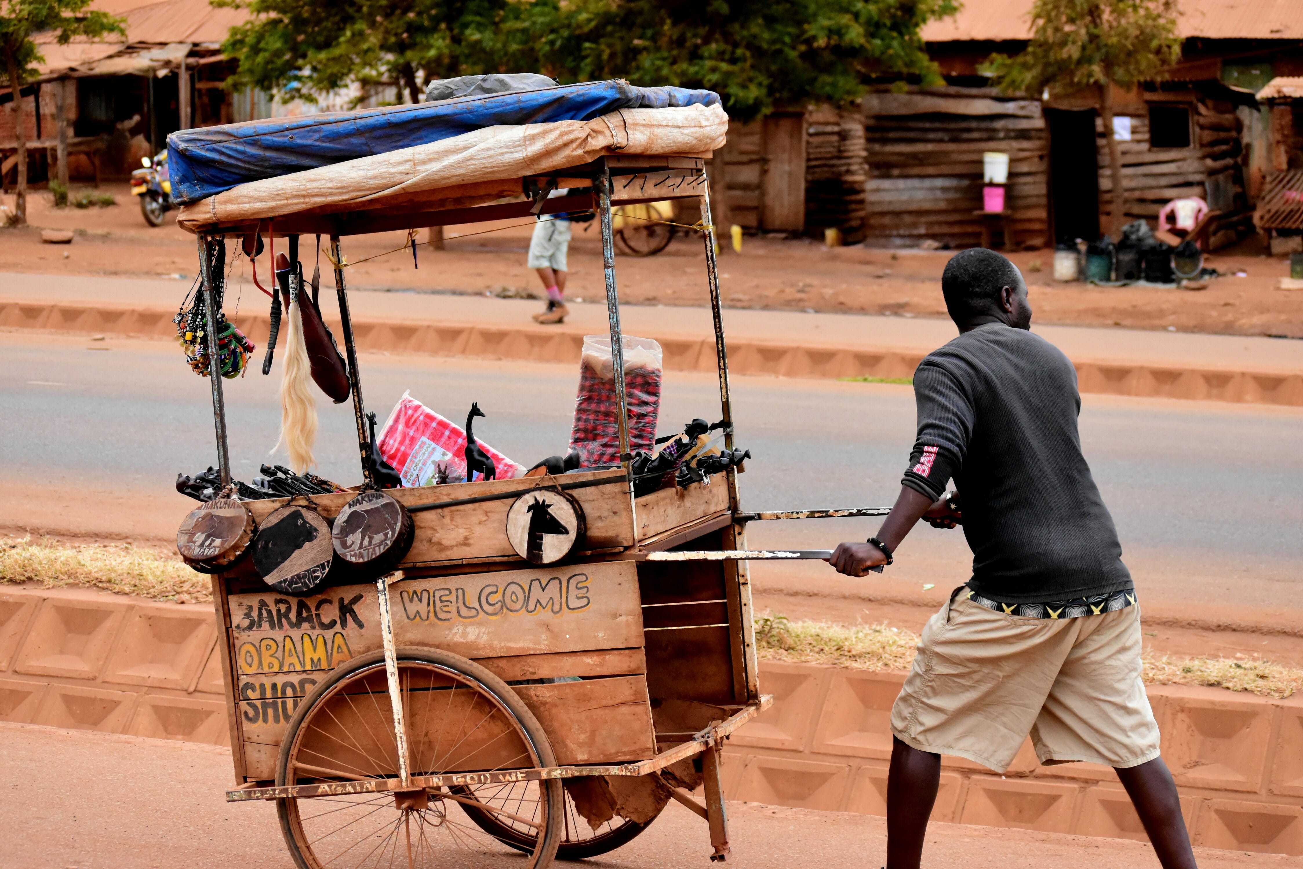 africa-people-shop